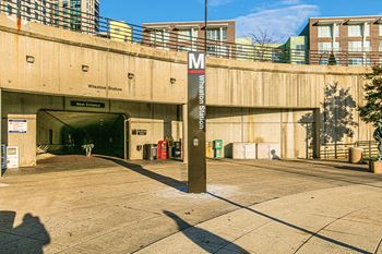 Wheaton metro station